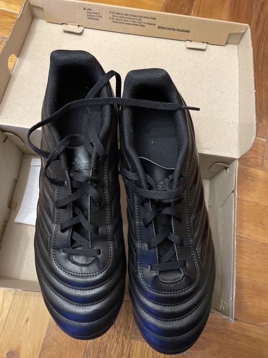 Бутсы Футбольные