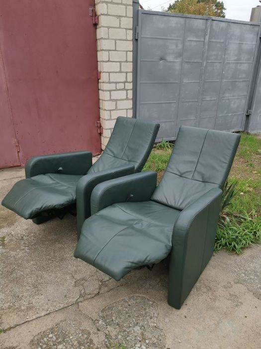 Кожаное раскладное кресло реклайнер (релакс)из Европы.Идеальное .