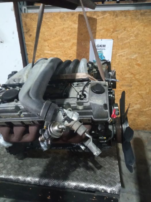 Motor Mercedes E300 Diesel- OM606