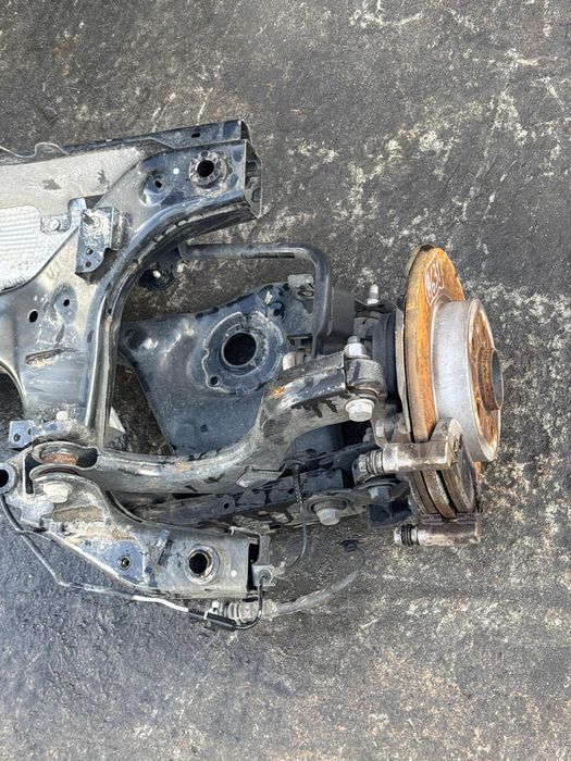 Charriot trás MITSUBISHI ASX (VSX_, VSE_)