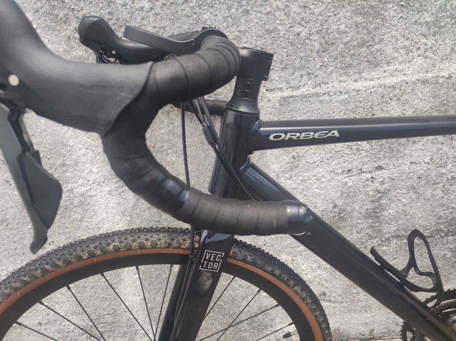Bicicleta Gravel Orbea