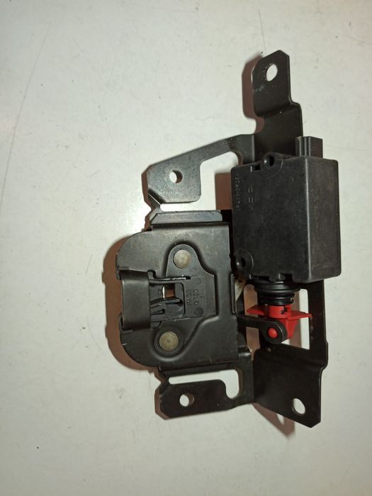 Fecho da Mala - BMW 3 Compact (E46) | 01 - 05