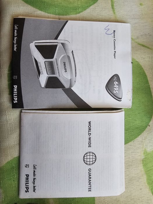 Кассетный плеер Philips AQ6495