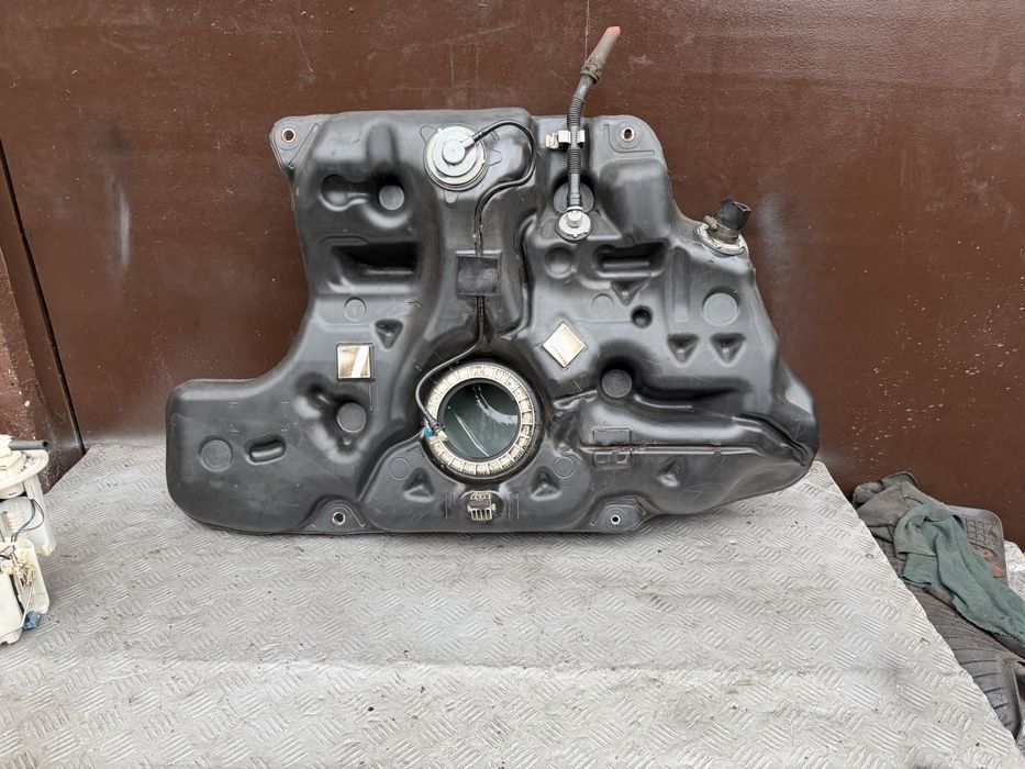 Бак бензобак Тойота королла 08г toyota corolla e150