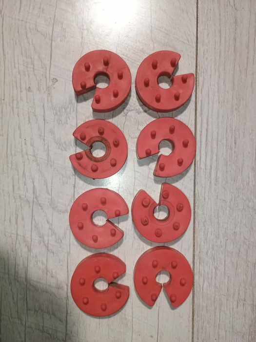 8 szt odbojów poliuretanowych