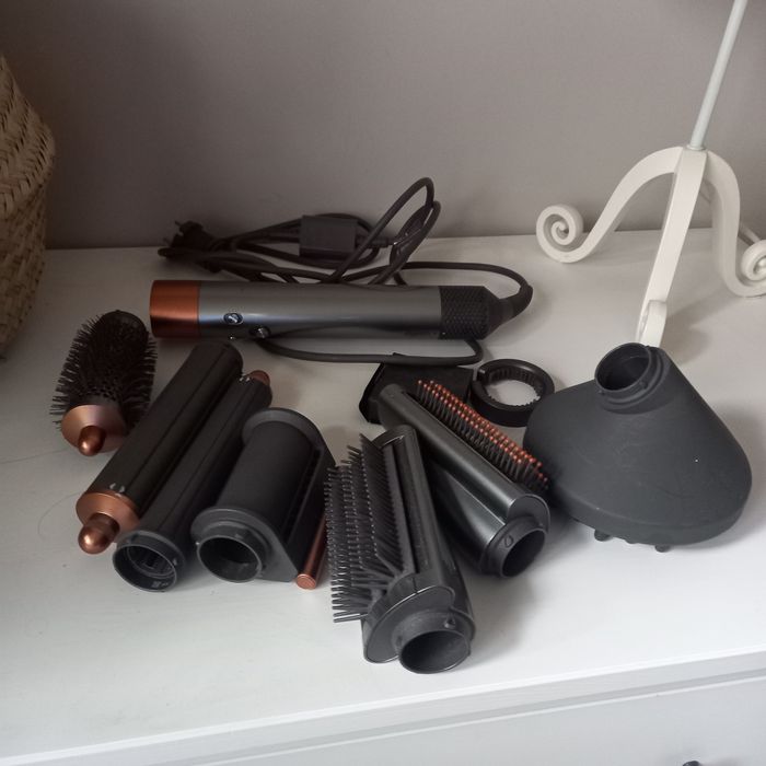 Suszarka lokówka Dyson airwrap complite long