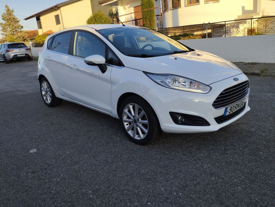 Ford Fiesta Titanium 1.0 ecoboost 106000km 2016 — photo 2