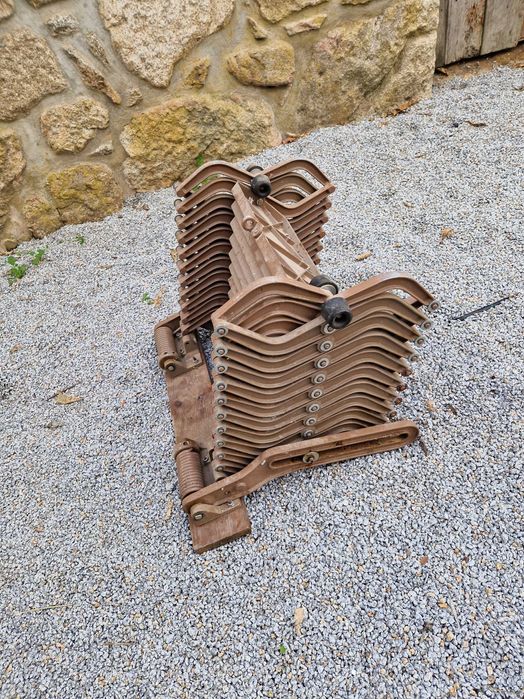 Attic extension ladders64739206827265123