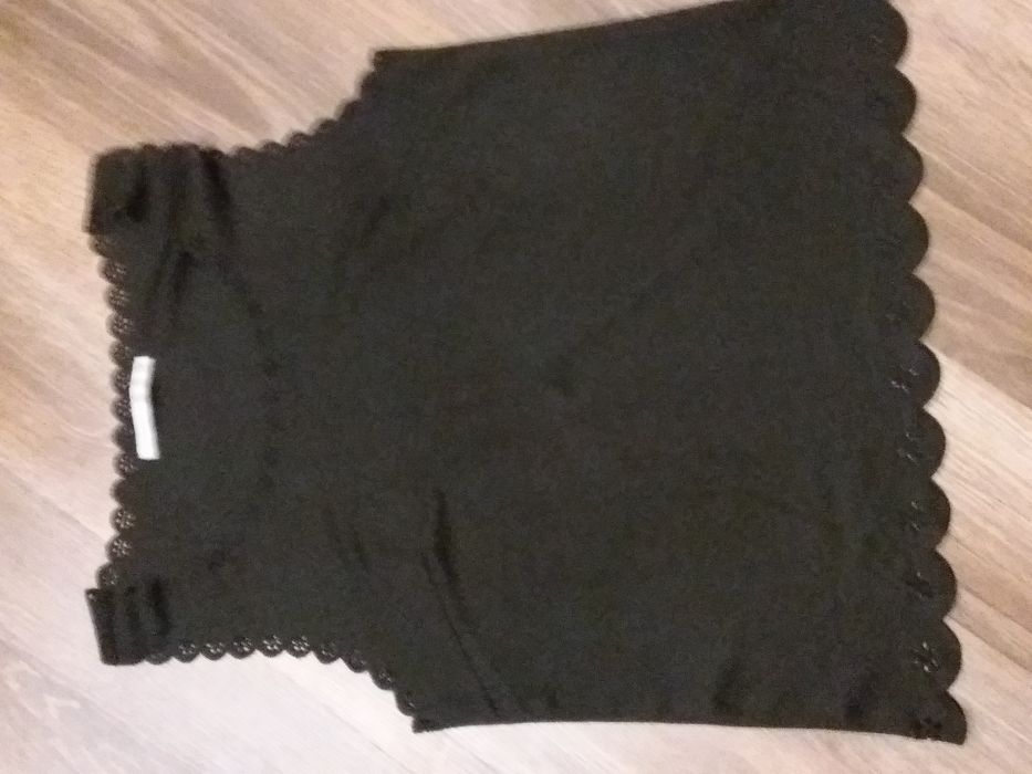 Top czarny na lato