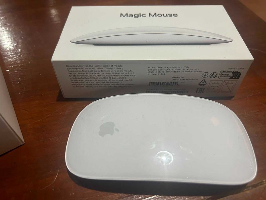 MacBook Neo APPLE Índigo + RATO - NOVO