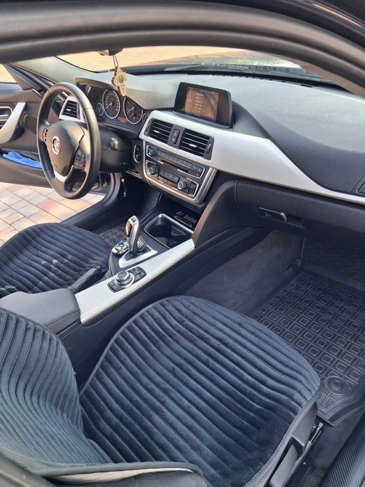 BMW 318d Touring Europe