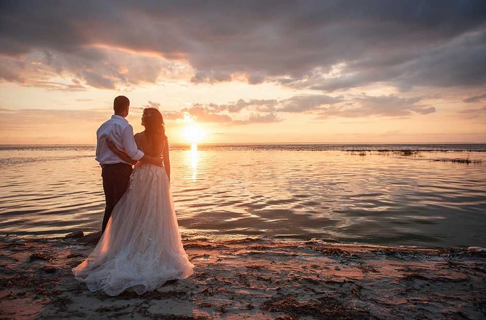 Фотограф на свадьбу. Свадебная фотосессия. Профессинально. Качественно