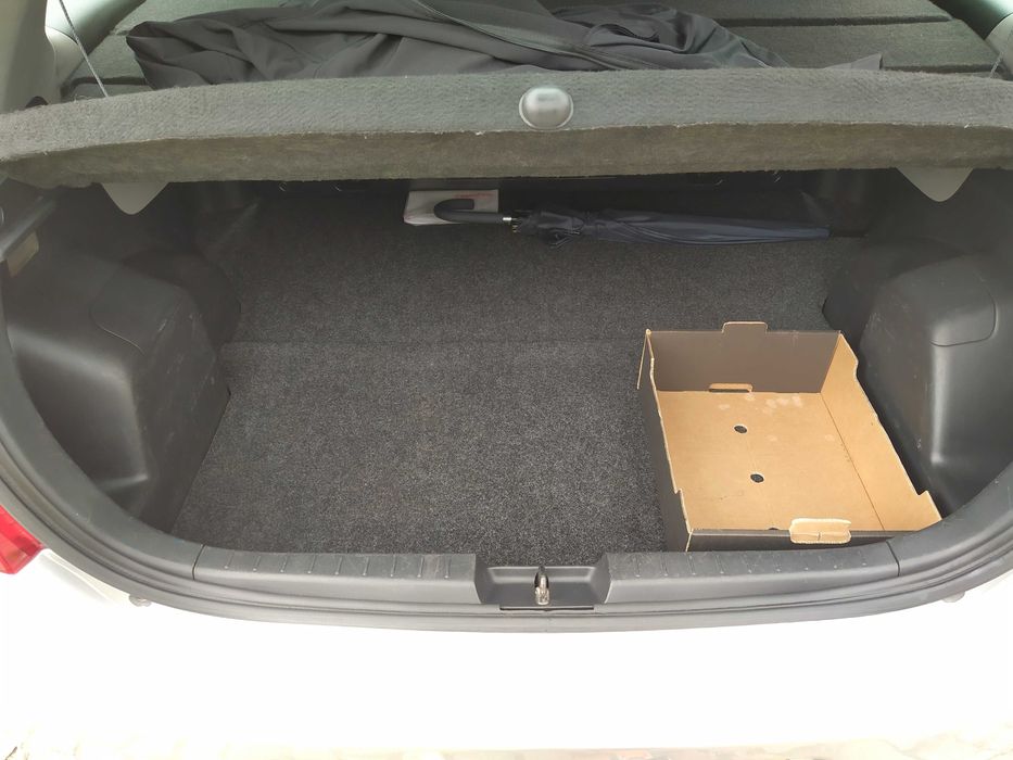 toyota yaris II, 1.4 D4D, Van,