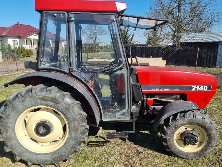 Case  International 2140