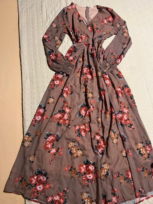 Сукні різного фасону