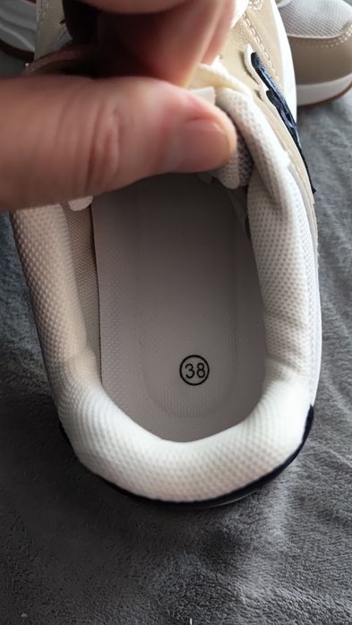 Buty rozmiar 38 do sprzedania