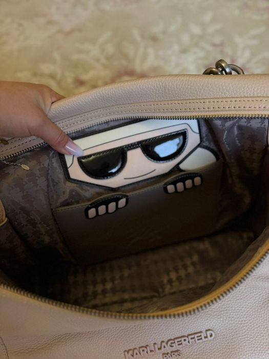 Продається сумка брендова оригвнал  Karl Lagerfeld