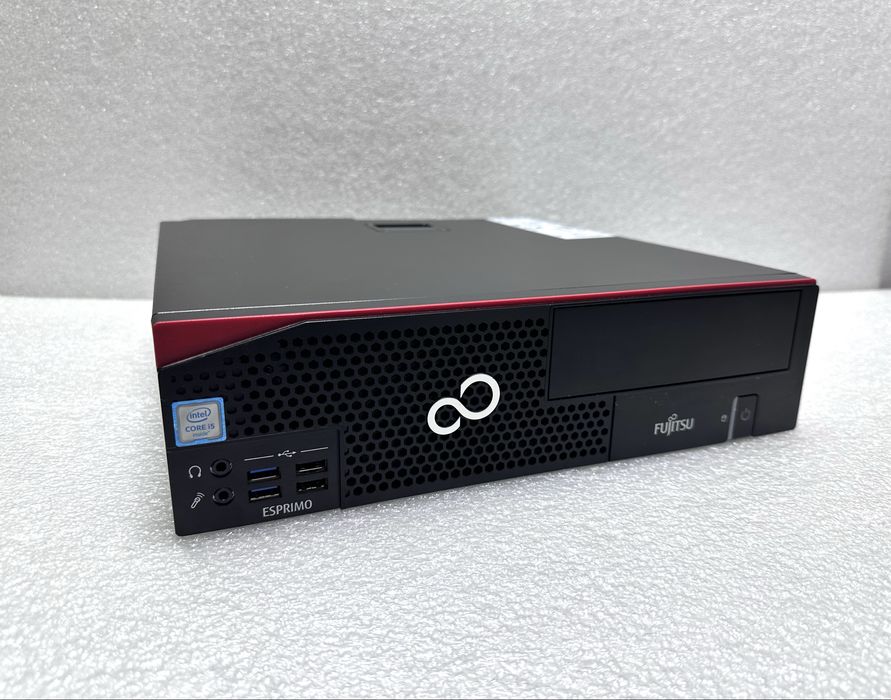 Компʼютер Fujitsu D757 SFF i3-6100 / 8GB DDR4/ 256GB SSD M.2. Гарантія
