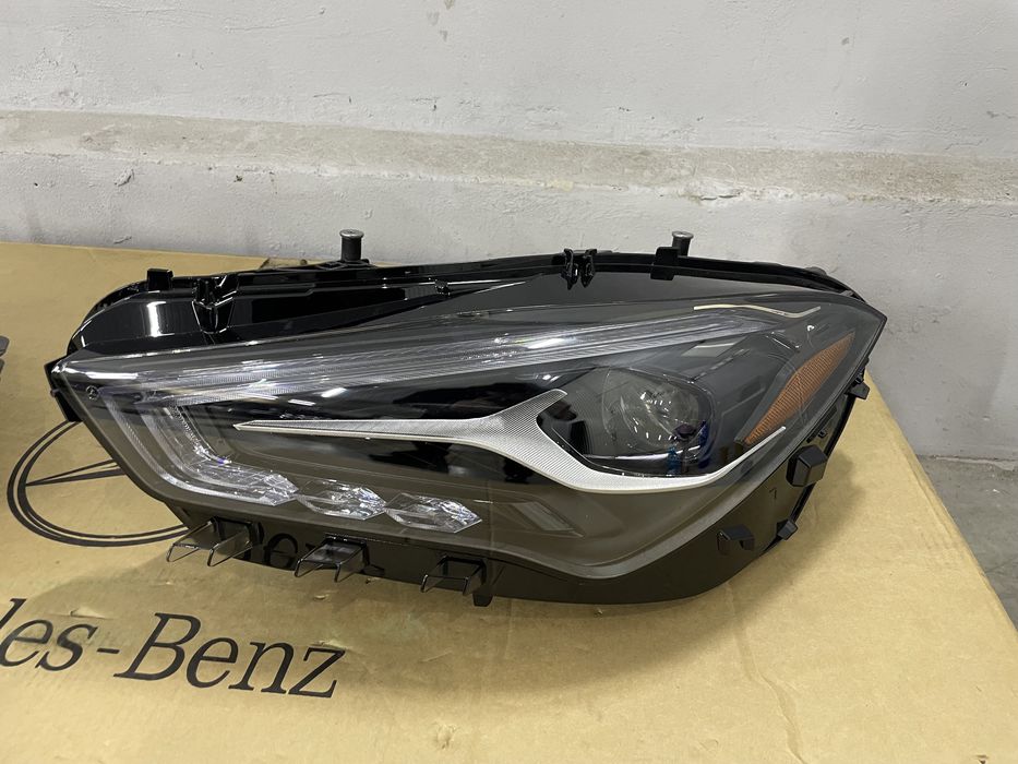 Фара Mercedes CLA LED USA