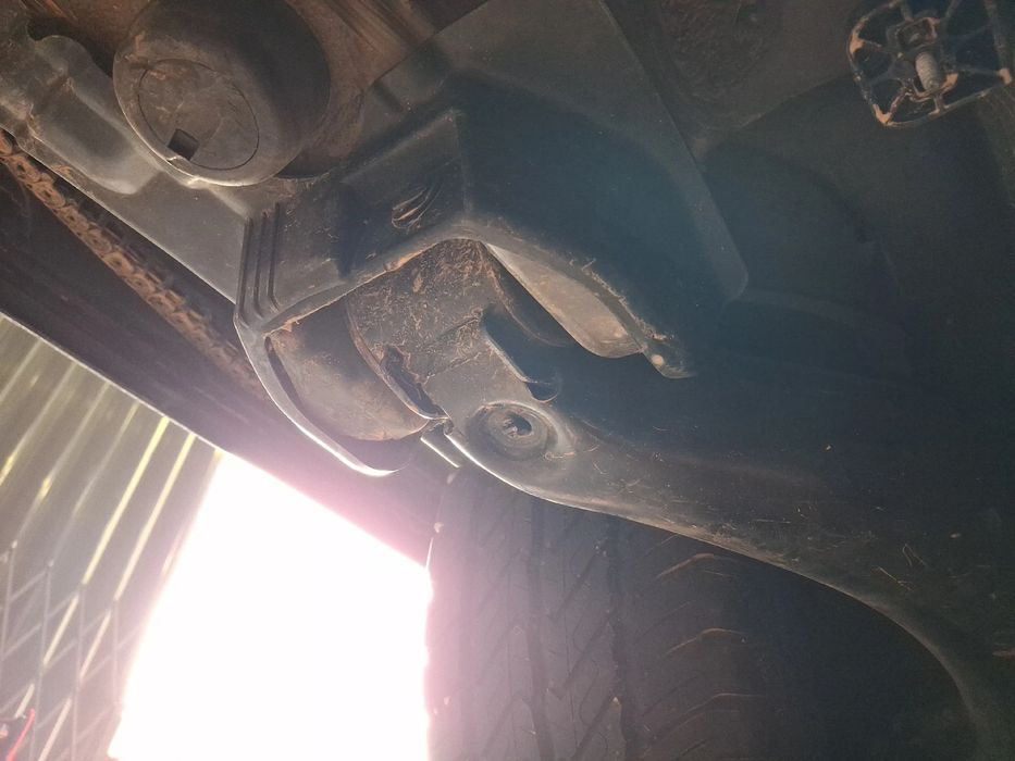 Braço de suspensão trás direito MERCEDES-BENZ Vito Tourer (W447)