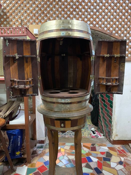 Bar Barril Vintage