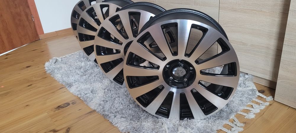 Alufelgi 18 Audi A3 A6 A8 VW Golf Passat 5x112