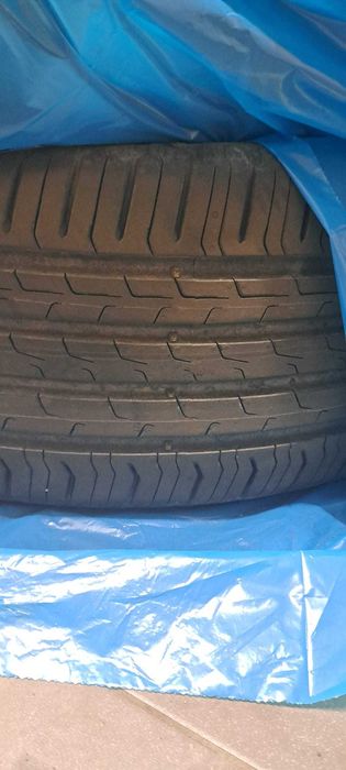 Komplet Opon Continental EcoContact 6 235/50 R19 DOT 2925