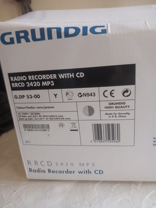 Rádio grundig novo rádio cds e cassetes tudo funcional
