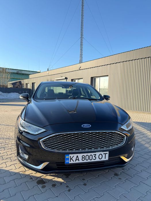 Ford Fusion 2020 року