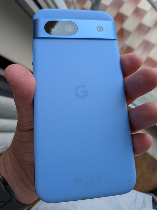 Google Pixel 8A em muito bom estado!