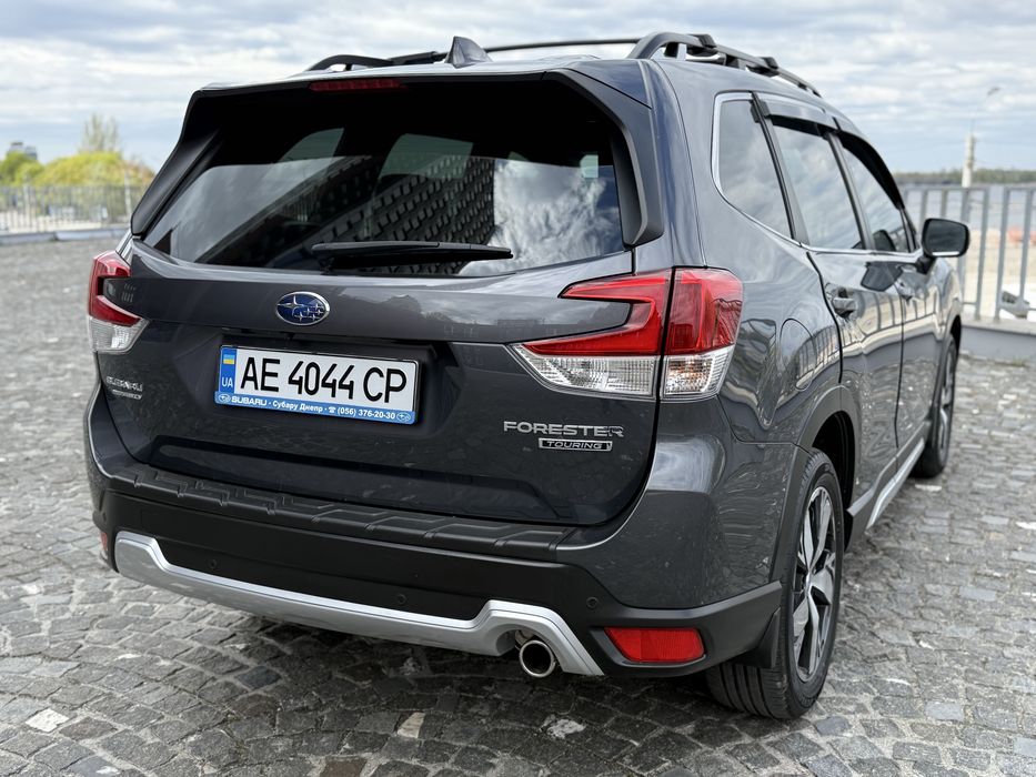Продам Subaru Forester Touring