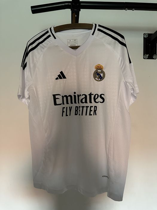 Koszulka druzyny Real Madrid z sezonu 24/25