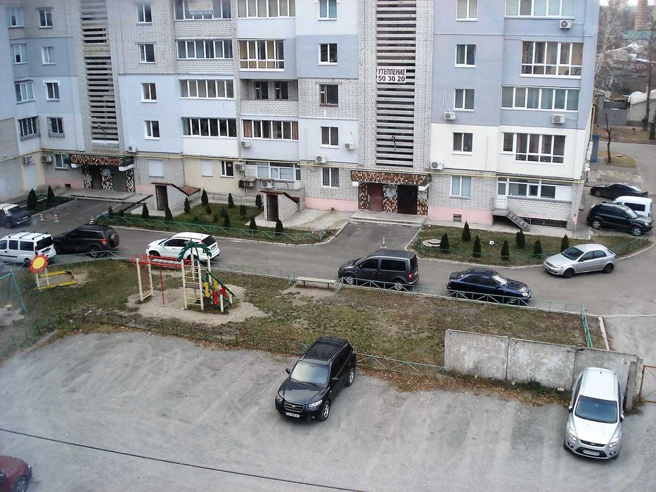 Продаж 3к квартири на Казбеті