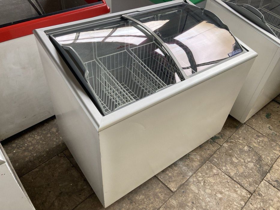 Морозилка, морозильный ларь, холодильник