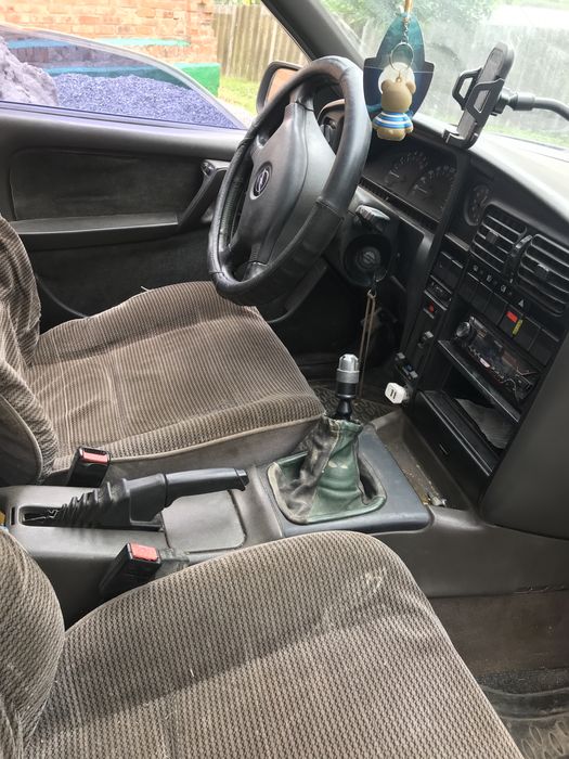 Продам опель омега а Тільки для воєнних