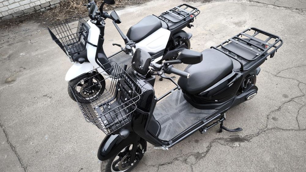 Електроскутер E-Bike ZX1500DA на 140км