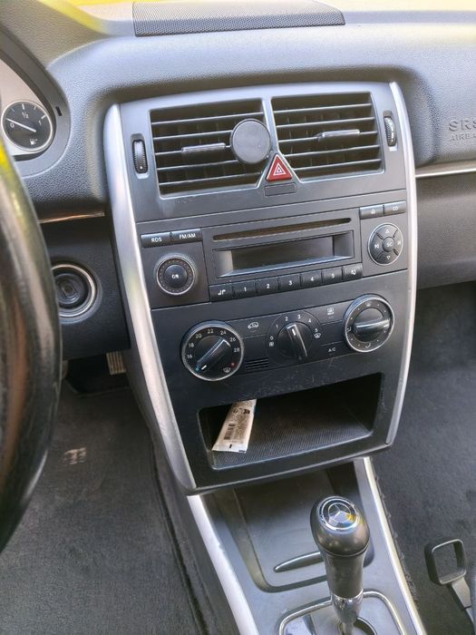 Мерседес B180 W245