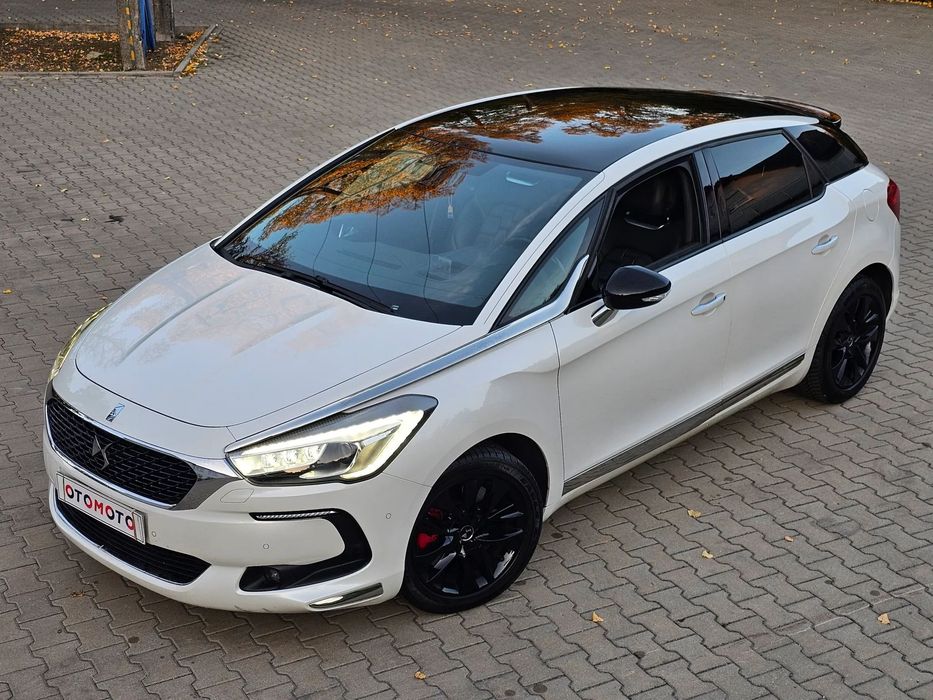 DS Automobiles DS 5