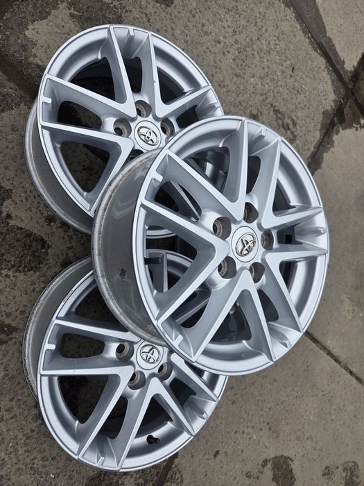 Диски R16 5/114.3 Toyota Camry Corolla Auris
