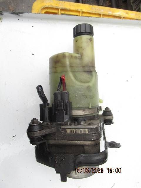pompa wspomagania volvo v50 5n513k514ad