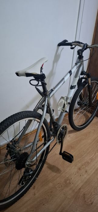 Bicicleta em bom estado.