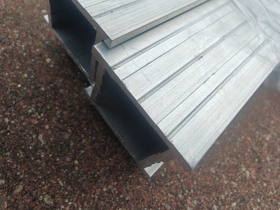 Legary aluminiowe, profil STD 25x31 4m