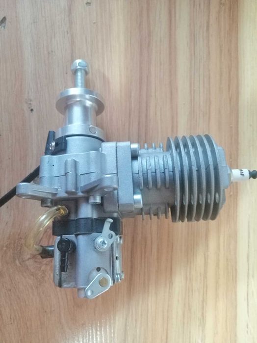 Silnik RCGF 15 cm NOWY benzyna kompletny z zapłonem zdalnie sterowane