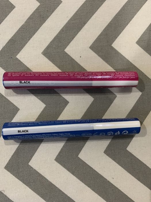 Rimel preto da marca Avon