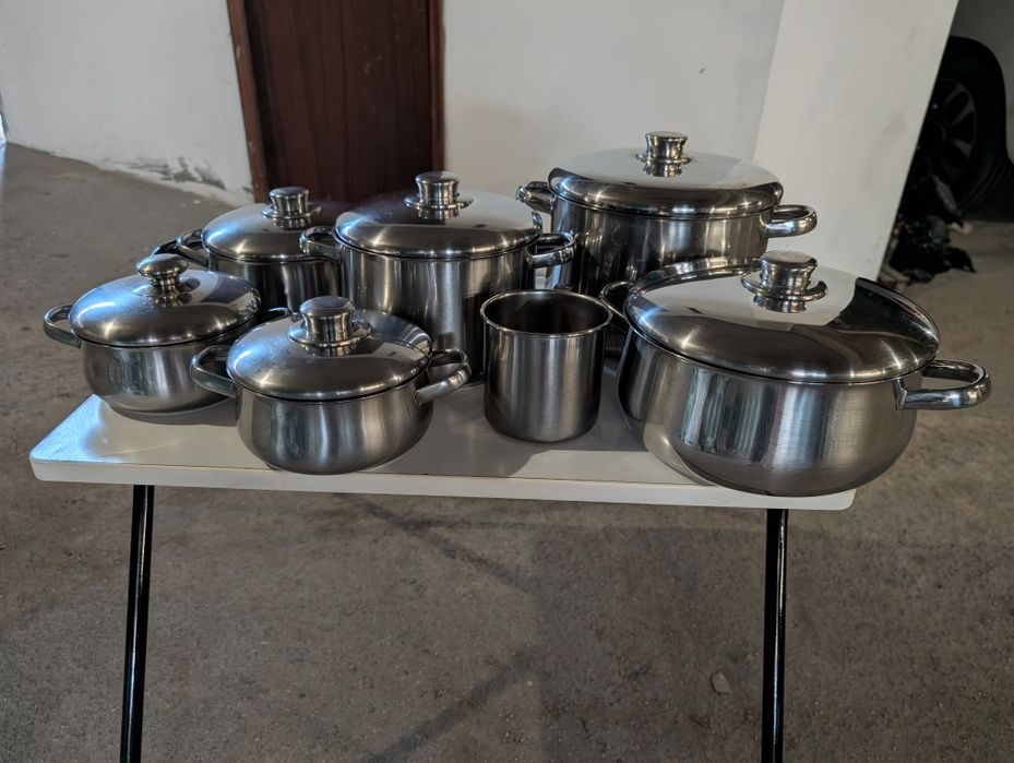 Trem de Cozinha / Bateria de Panelas em Aço Inoxidável (7 peças + tampas)
