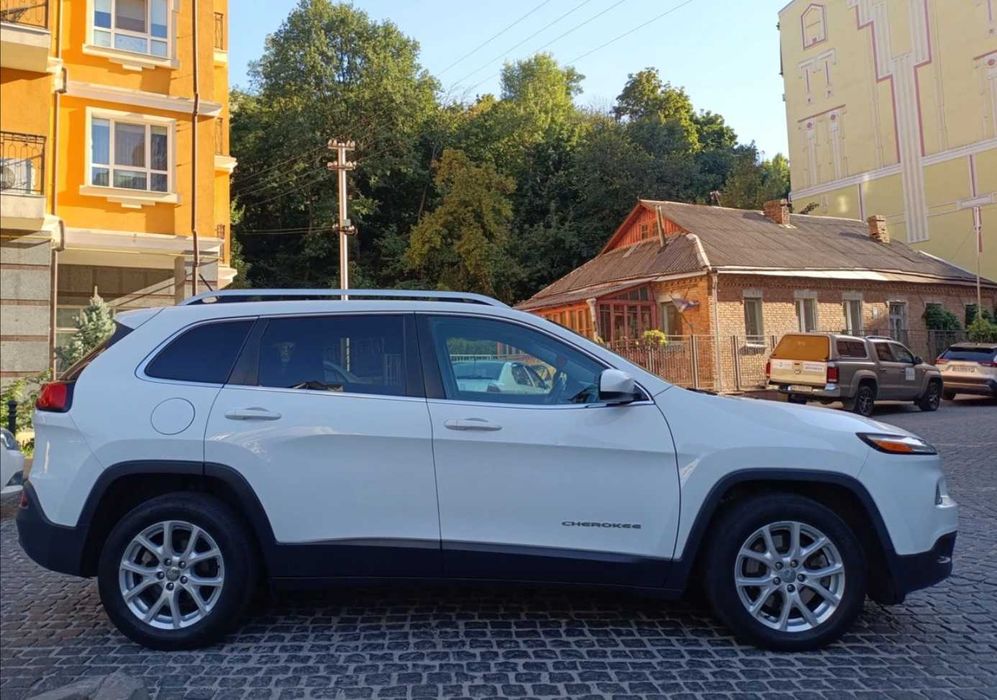 Jeep Cherokee KL, рідний "індіанець", робив для себе, не "перекуп"