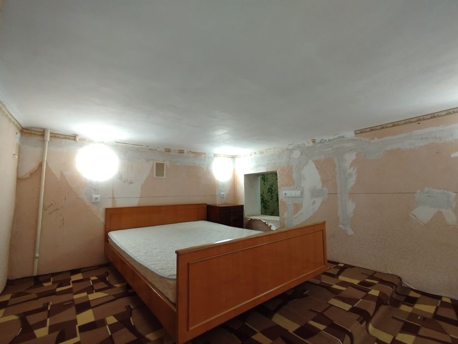 Продаж 2к  біля Обленерго на 2 поверсі