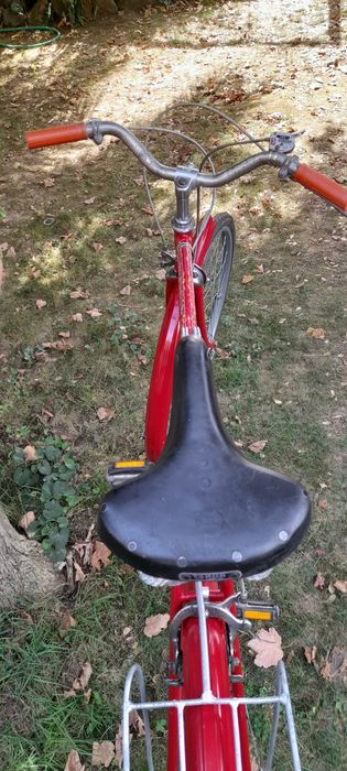 Pasteleira anos 60/70 com mudanças  restaurada..