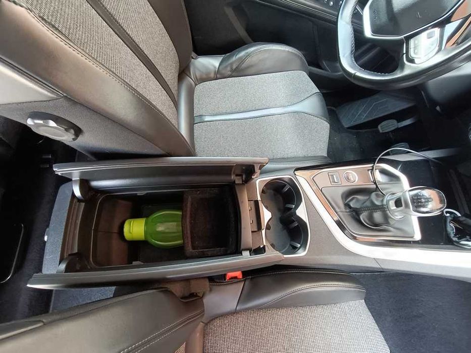 Peugeot 5008-II 1.5 BlueHDi Allure – 7 Lugares – 2018