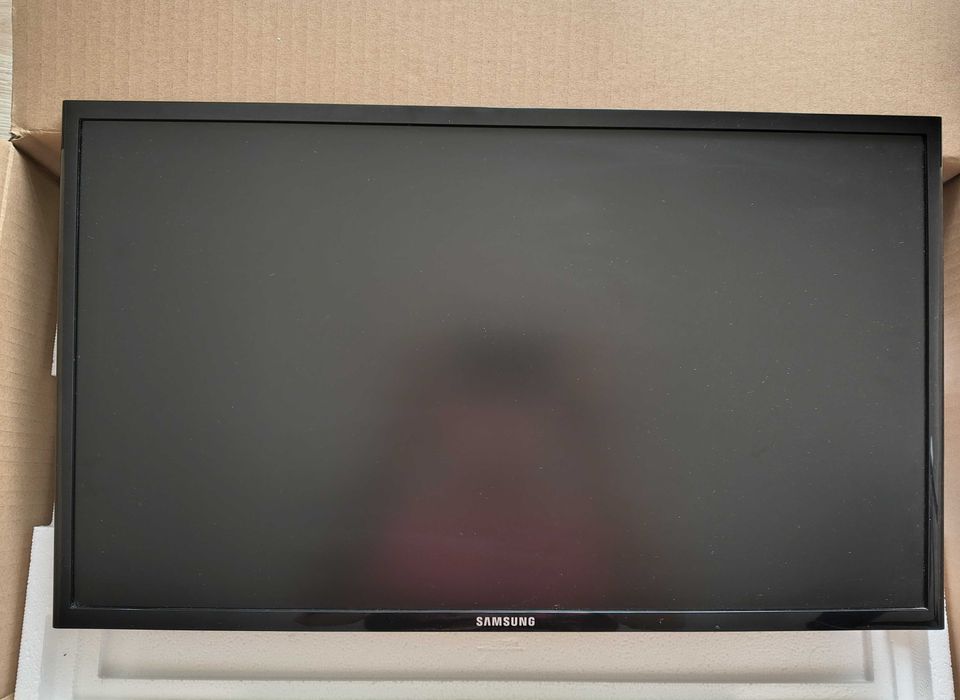 Monitor Samsung SF356 23.5"